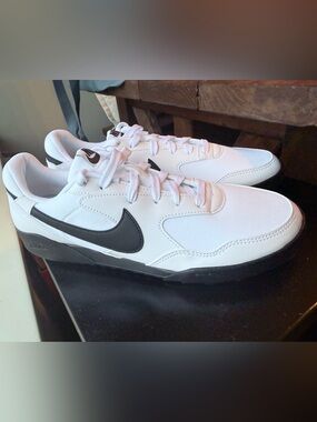 Nike Terra Manta